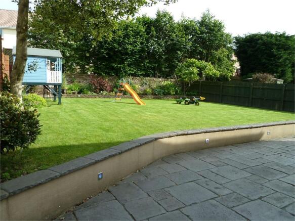 Photo 9