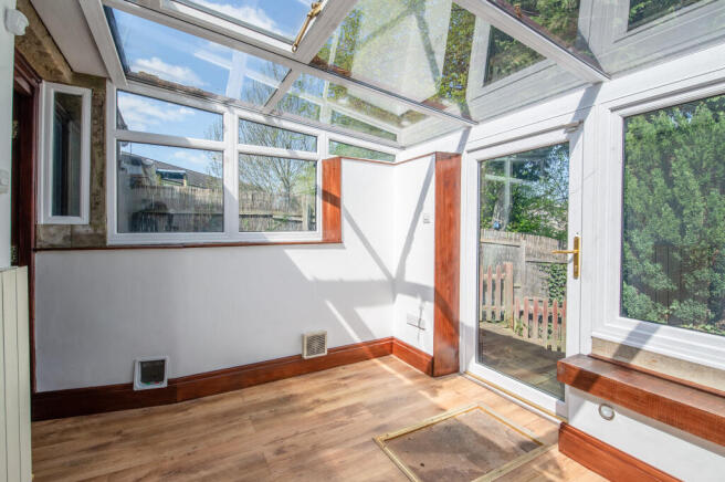 2 bed Terraced for sale Image 8