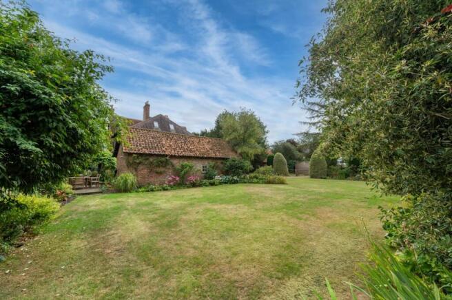 7 bed Not Specified for sale Image 4