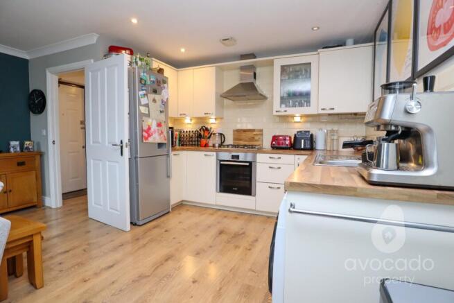 Sherrard Way, Mytchett, Camberley, Surrey, GU16 6AU photo 4