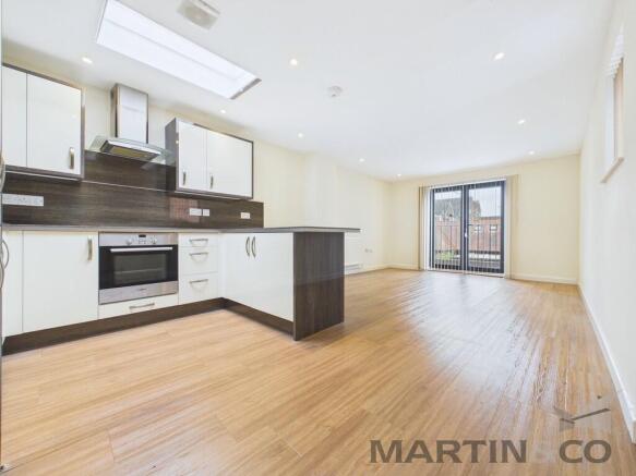 Lounge/Kitchen