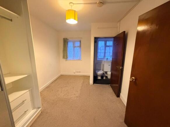 WhatsApp Image 2025-12-18 at 11.05.08 (2).jpeg