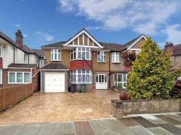 21, Bryanston Avenue, Twickenham TW2 6HP