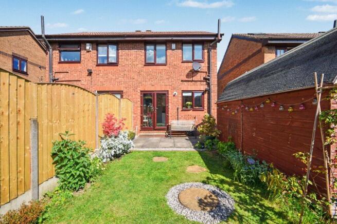 2 bed Semi-Detached for sale Image 9