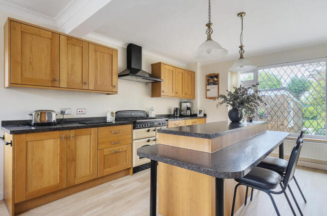 1334345-13-6890bb...