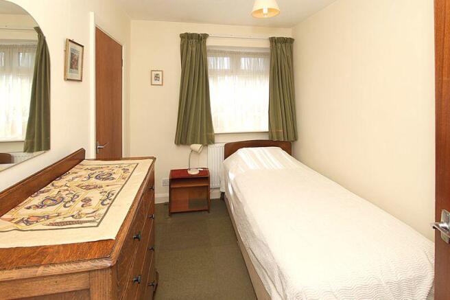 BEDROOM 2