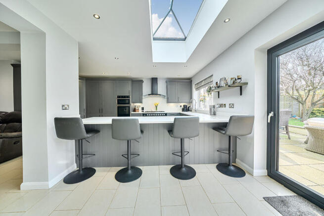 Kitchen/Breakfast/Family Room