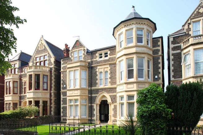 125 Cathedral Road.jpg