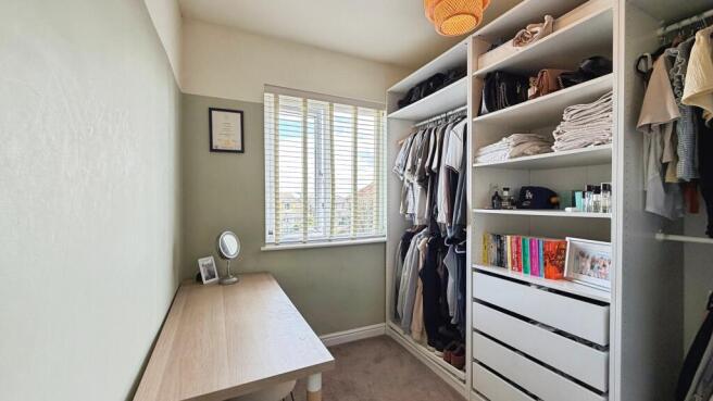2 bed Terraced for sale Image 8