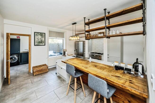 2 bed Terraced for sale Image 4