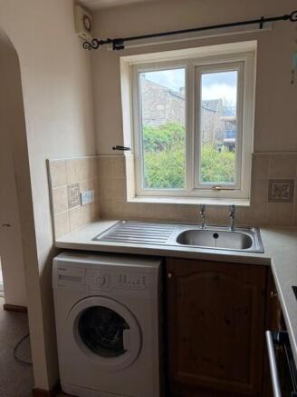2 bed Apartment for sale Image 5