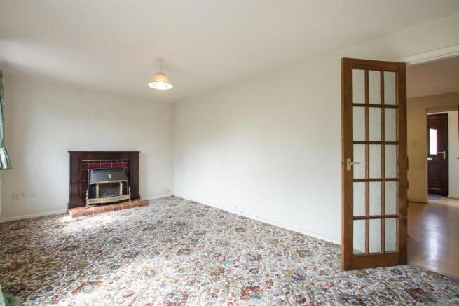 Living Room.jpg