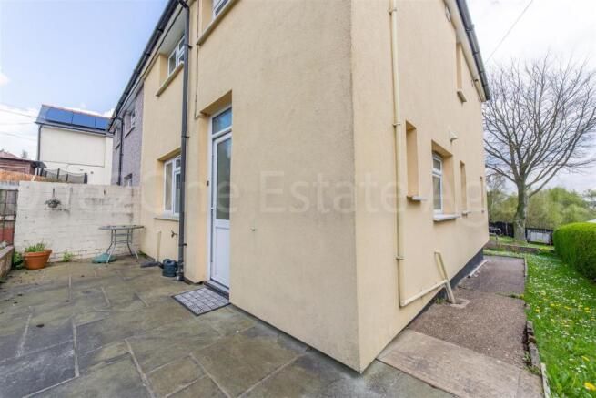 3 ELGAM AVENUE-20.jpg
