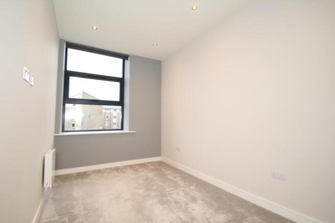 2 bed Flat to rent Image 8
