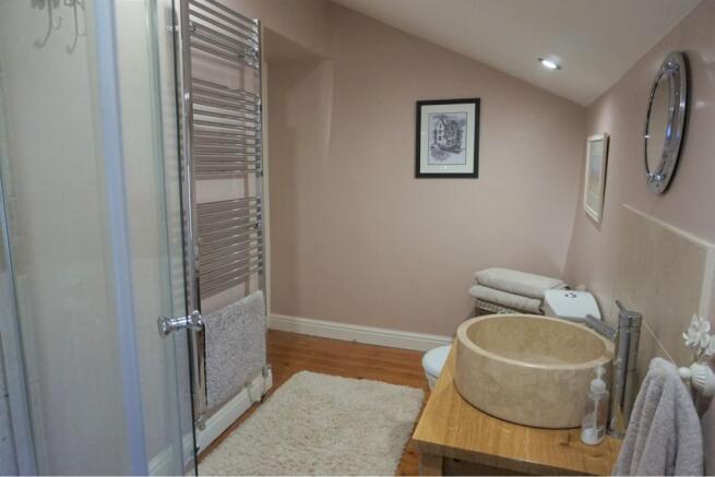 Master En-suite