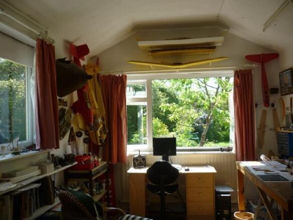Photo 11