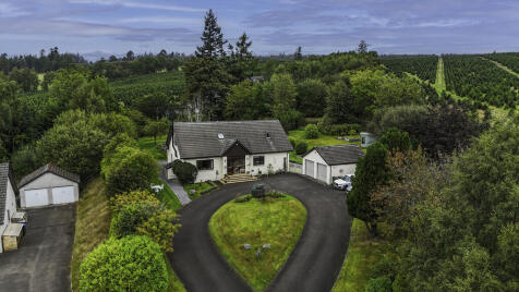 Moville,Kinnaird, Pitlochry