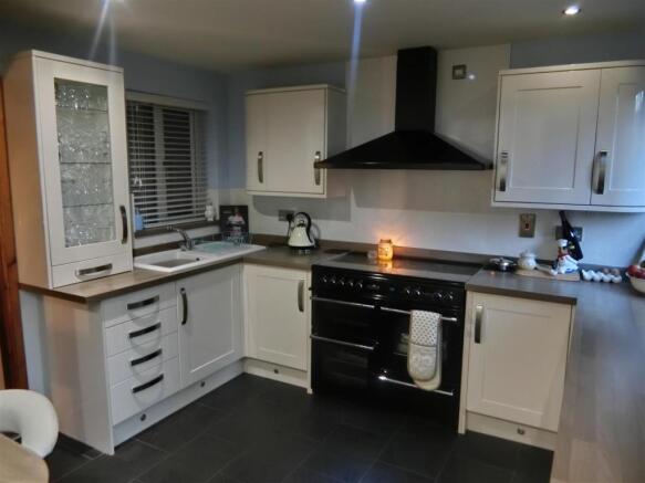 2015 Fitted Breakfast Kitchen