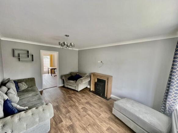 Front Room 2.jpeg