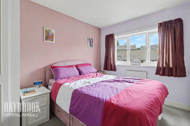 3 bed Semi-Detached for sale Image 8