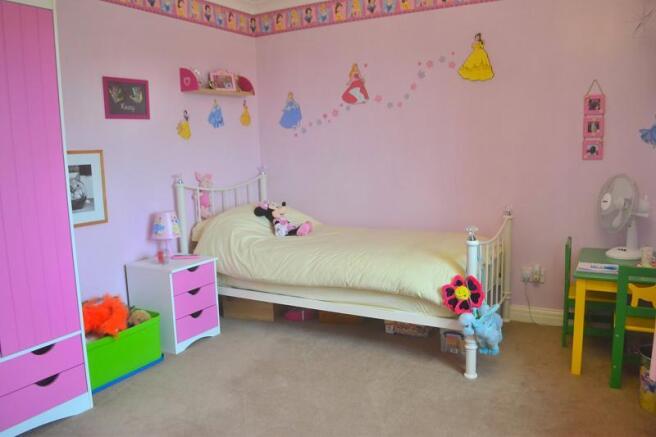 bed 4