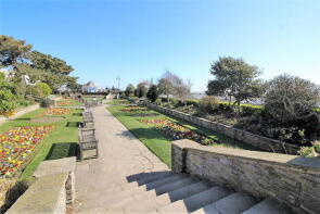 Flat 39, Westcliff Court, Edith Road, Clacton-on-sea CO15 1LA