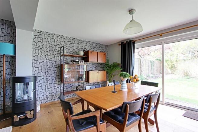 Dining Room.jpg