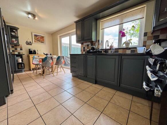 Kitchen / Diner