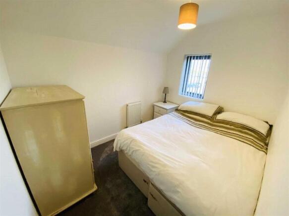 2 bed Detached for sale Image 6