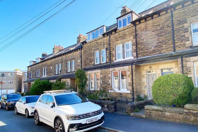 4 bed Terraced for sale Image 11