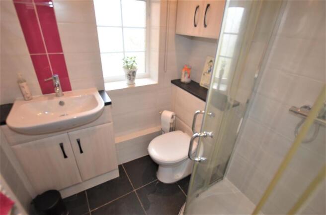 Shower Room/En Suite