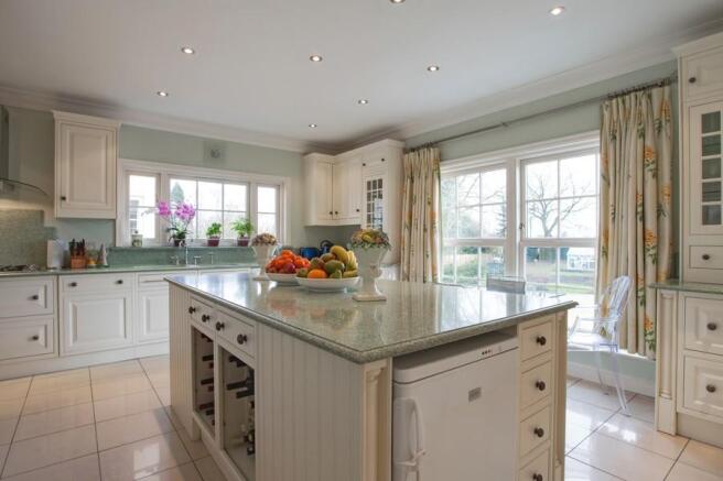 Kitchen 3
