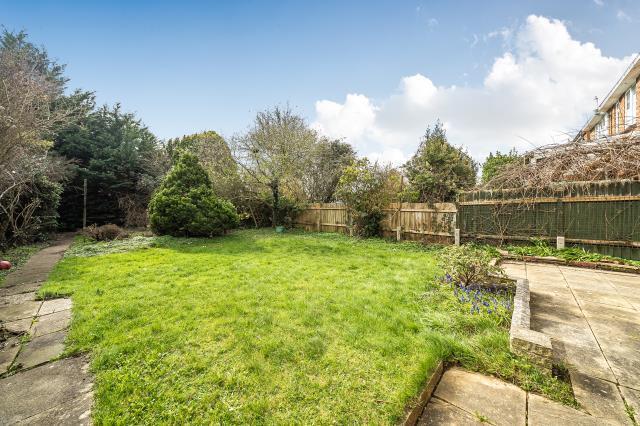 Croft Avenue, Kidlington photo 4