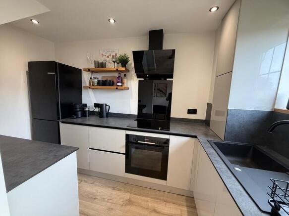 Additional Kitche...