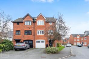 60, Brentwood Grove, Leigh WN7 1UG