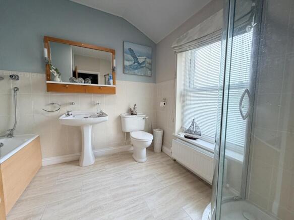 3 bed End of Terrace for sale Image 11