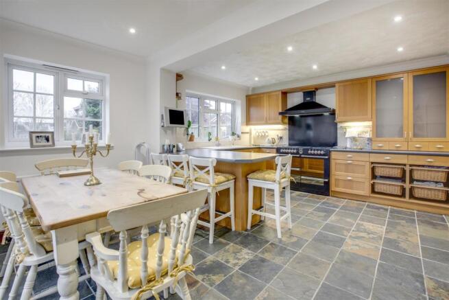 4 Selwood Way Kitchen-Diner.jpg