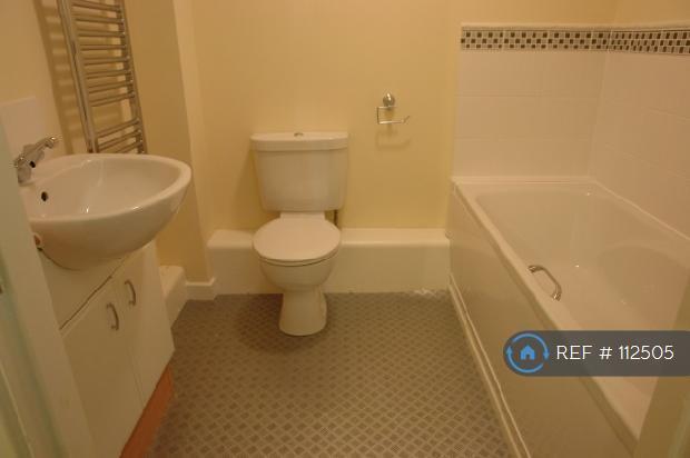 Main Bathroom