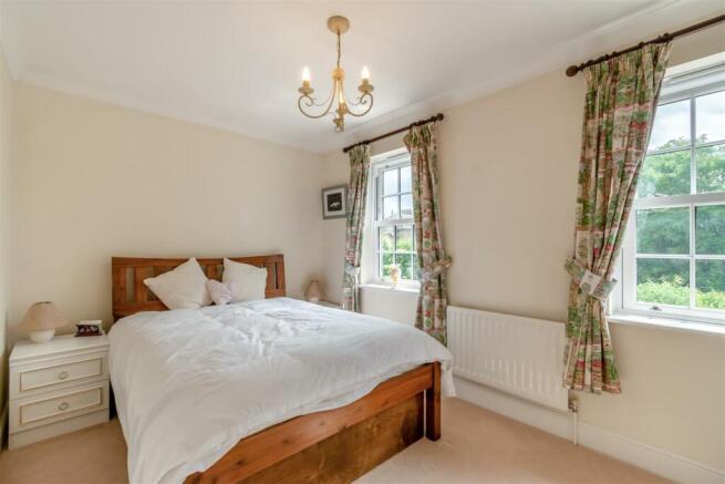 8559106-interior27.jpg