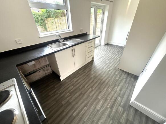 Burgate Close, Havant, PO9 photo 4