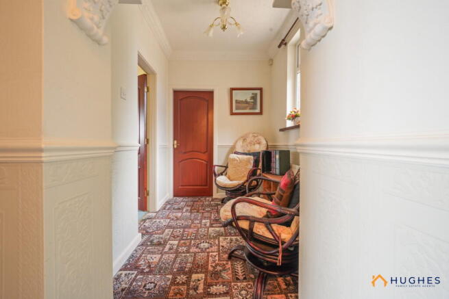 4 bed Detached Bungalow for sale Image 6