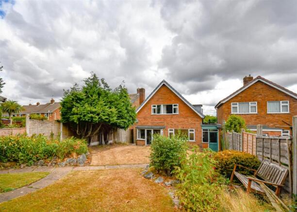 5 Lea Manor Drive-16.jpg