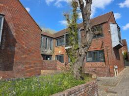 17, Friary Court, Aylesbury HP20 2FU