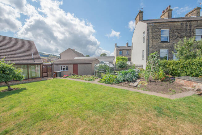 2 bed Semi-Detached for sale Image 12