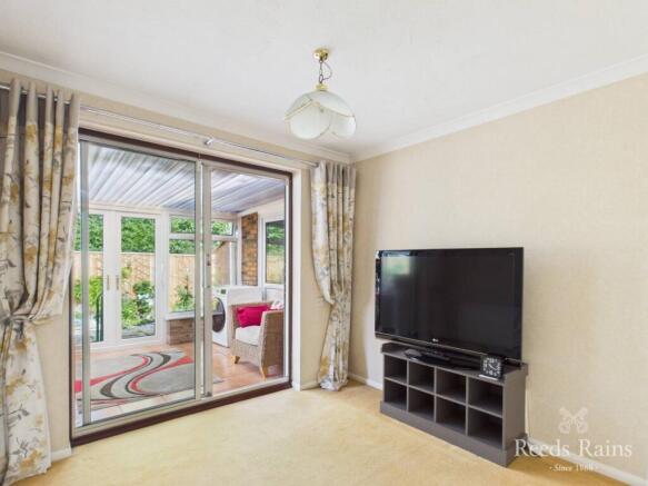 2 bed Bungalow for sale Image 4