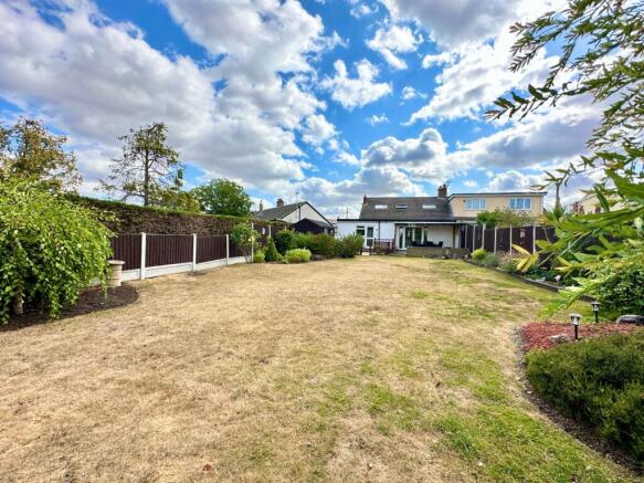 Garden to property