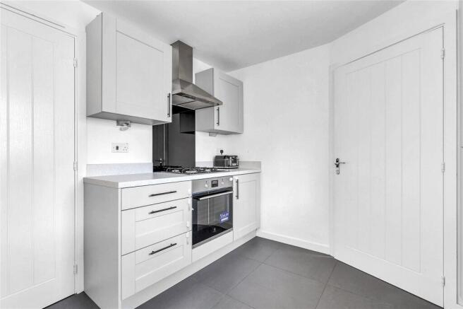 4 bed Detached for sale Image 6