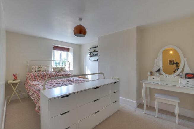 Bedroom 1 (Double)