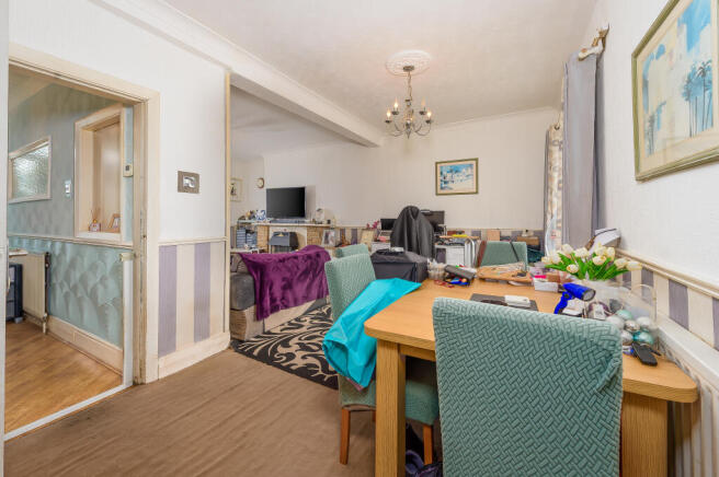 3 bed Terraced for sale Image 4