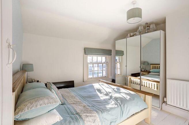 BEDROOM 2 FRONT